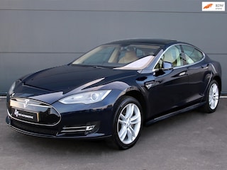 Tesla Model S 85 Base