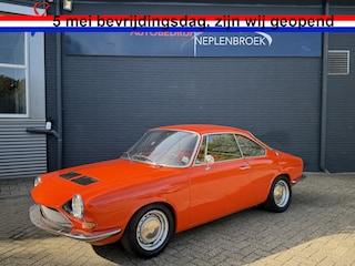 Simca S 1200 Coupé uit 1971 km 11.314 helemaal gerestaureerd
