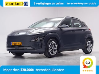 Hyundai Kona EV Comfort 64 kWh 3 fase [ Adapt.cruise Trekhaak Camera Apple/Android ]