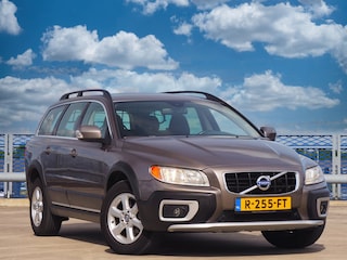 Volvo XC70 3.0 T6 Momentum YOUNGTIMER - NIEUWSTAAT