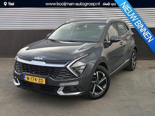 Kia Sportage 1.6 T-GDi MHEV DynamicLine Nieuw geleverd en onderhouden incl: Afn Trekhaak, AppleCarPlay/Android Auto, LM velgen, Cruise control, Climate control, Parkeerhulpcamera en v+a sensoren