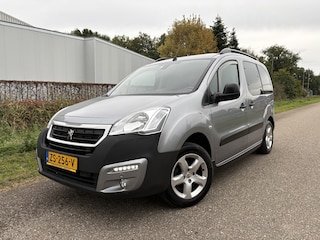 Peugeot Partner 1.2 PureTech Active / NAVI / CRUISE / AIRCO ECC / ACHTERUITRIJCAMERA / 142dkm!