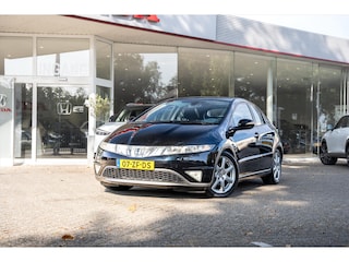 Honda Civic 1.8 Executive | NL Auto | Volledig dealeronderhouden | Panoramadak | Trekhaak Afneembaar | IJskoude airco |