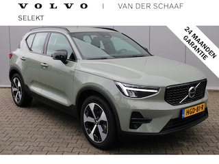 Volvo XC40 B4 Plus Dark | Trekhaak | Harman Kardon | 19" velgen