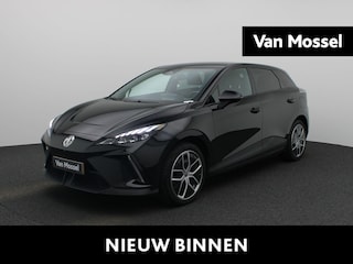 MG 4 64 kWh Luxury | Apple/Carplay | Camera | Parkeersensoren | Electrische Stoelen | Lederen Bekleding | DAB |