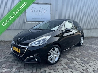 Peugeot 208 1.2 PureTech Signature 2019 / Trekhaak / Carplay / Cruisecontrol / Airco / 1e eigenaar NAP