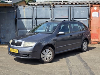 Skoda Fabia Combi 1.4-16V Equipe | Nieuwe Distributieriem | Airco