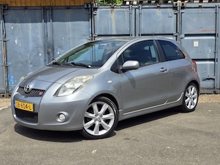 Toyota Yaris 1.8 VVTi TS | Trekhaak | Climatronic | Keyless