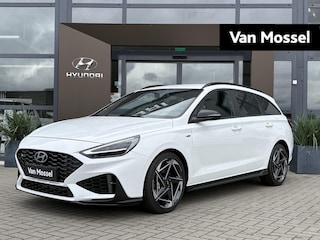 Hyundai i30 Wagon 1.5 T-GDi MHEV N Line | Automaat | Achteruitrijcamera l Stuurwielverwarmng l Adaptieve Cruise Control |  Meerdere modellen uit voorraad leverbaar |