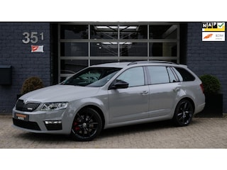 Skoda Octavia Combi 2.0 TSI RS DSG CARPLAY | STEEL GREY