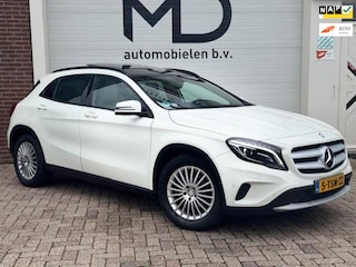 Mercedes-Benz GLA 200 Ambition - Panorama dak - Leder
