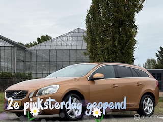 Volvo V60 2.0 T5 – 241pk | Cruise Control - Trekhaak -