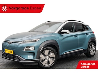 Hyundai Kona EV Premium 64 kWh RIJKLAAR INCL:GARANTIE AUTOMAAT | Two-Tone lak | Leer | Clima | Navigatie  | PDC V/A | Stoel / stuur verwarming |