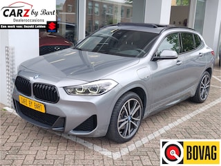 BMW X2 XDRIVE25E HIGH EXECUTIVE AUT. Open dak | Head Up Display | Stoelverwarming