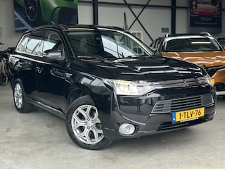 Mitsubishi Outlander 2.0 AWD PHEV Instyle Leder Trekhaak NAP