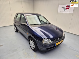 Opel Corsa 1.2i-16V Onyx