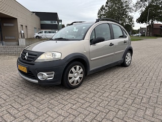 Citroën C3 1.4i X-TR [ panodak,ecc,cruise,pdc,trekhaak ]