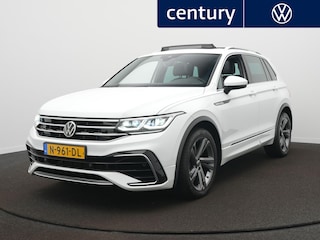 Volkswagen Tiguan 1.5 TSI R-Line Business+ | Panoramadak | Camera | Matrix LED