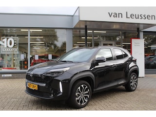 Toyota Yaris Cross 1.5 HYBRID STYLE PANORAMADAK HEAD-UP KEYLESS STOEL/STUURVERWARMING 17"LM-VELGEN PRIVACY-GLASS LED EL-ACHTERKLEP