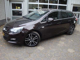 Opel Astra Sports Tourer 1.4 Turbo Edition