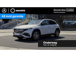 Mercedes-Benz EQA 250 Business Solution AMG 67 kWh | Panoramadak | Keyless | 360 graden camera | Night | Memory | Headup | Stoelverwarming | Sfeerverlichting |