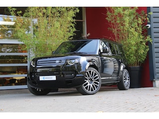 Land Rover Defender 110 2.0 P400e 110 X-Dynamic HSE | 6-Persoons | Luchtvering | Trekhaak | 360 Camera | Panoramadak | 23" Velgen