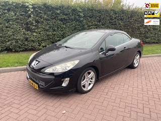 Peugeot 308 CC 1.6 THP Noir & Blanc