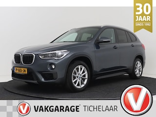 BMW X1 SDrive18i High Executive | Trekhaak | Stoelverwarming | Sportstoelen | LED |