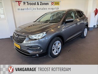 Opel Grandland X 1.2 Turbo Business Executive | Automaat | Stoel+Stuurverwarming | Cruise control | Climate control | Parkeersensoren | Navigatie | Apple carplay