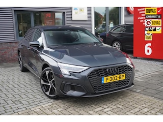 Audi A3 Sportback 30 TFSI Advanced edition / Stoelverwarming / Carplay / Cruise