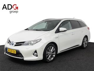 Toyota Auris Touring Sports 1.8 Hybrid Lease Pro | Parkeercamera | Panorama dak |  Keyless entry and start | Stoelverwarming |