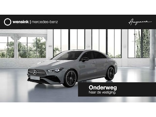 Mercedes-Benz CLA 180 Business Solution AMG | AMG Line Plus | Nightpakket | Head-up display | 360° camera | Dodehoekassistent | 19 inch AMG Velgen |