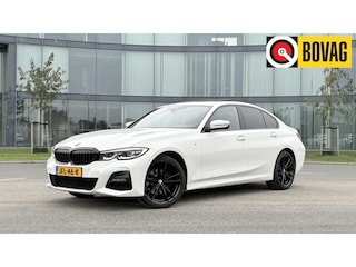 BMW 320i High Executive M-Sport schuifdak