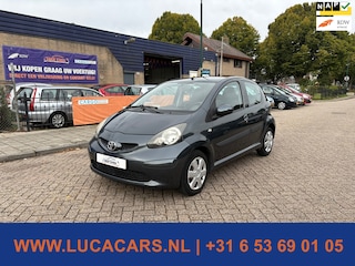 Toyota Aygo 1.0-12V + AUTOMAAT + AIRCO!