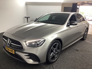 Mercedes-Benz E-klasse 200 Business Solution AMG | Panormadak | Trekhaak | Premium plus |*
