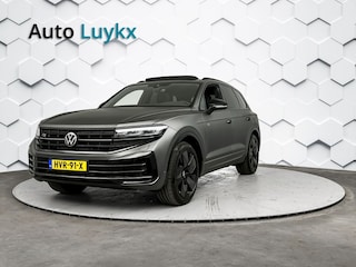 Volkswagen Touareg 3.0 TSi eHybrid 4M 462 PK R | Panoramadak | Luchtvering | Massagestoelen