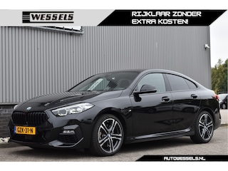 BMW 220i High Executive Head up, Adaptive cruise, Camera, Stoel/stuurverwarming, Carplay