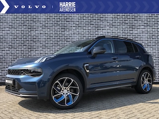 Lynk & Co 01 Plug-in Hybrid | Panoramadak | Adaptive cruise control | LED koplampen | 20" velgen | Navigatie | Apple Carplay / Android Auto |