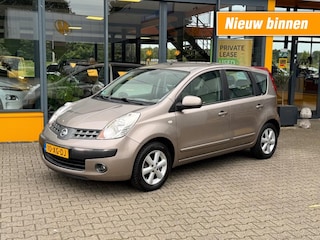 Nissan Note 1.6 Automaat Acenta + trekhaak + All Season banden
