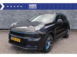 Lynk & Co 01 1.5 Plug-in Hybrid | Panoramadak | Adaptieve Cruise Control | Elek. Achterklep | Stoelverwarming | Apple CarPlay | Parkeersensoren voor + achter | Achteruitrijcamera |