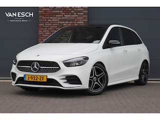 Mercedes-Benz B-klasse 220 AMG Line Premium+ | Panoramadak | Augmented Reality | Advanced Sound System | Keyless Go | Cruise Control | Stoelverwarming | Dodehoekassistent | Nightpakket |