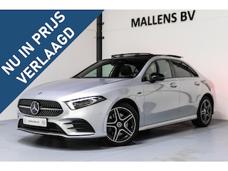 Mercedes-Benz A-klasse 250 e Business Solution AMG Limited PANO/MEMORY/AMG/NAP/BTW/DEALEROH
