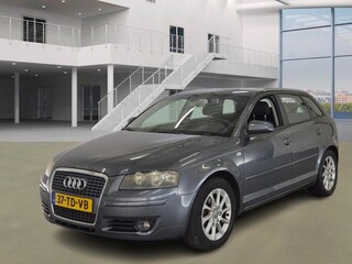 Audi A3 Sportback 2.0 FSI Ambiente/CRUISE/ VELGEN
