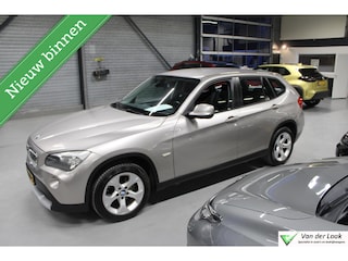 BMW X1 sDrive18i Executive NL Auto Boekjes | Trekhaak | Navigatie