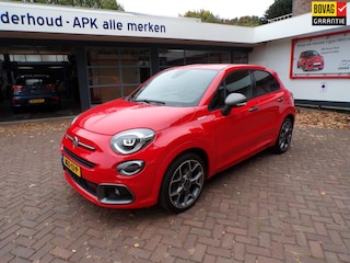 Fiat 500X 1.3 GSE Sport Automaat /Navi./Apple Car Play/Android/19"LMV/Sportstoelen Elek.V/Climate C./Trekhaak/Cruise C./Pdc V+A