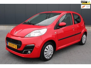 Peugeot 107 1.0 Active van 2de eigenaar trekhaak airco