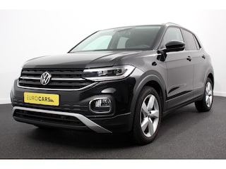 Volkswagen T-Cross 1.5 TSI DSG Style Team Navigatie Apple Carplay/Android Auto Adaptive cruise control Parkeersensoren Camera Stoelverwarming Virtual Cockpit Keyless Entry Lane assist Privacy glas