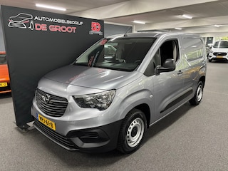 Opel Combo 1.5D L1H1 Edition Parkeersensoren achter, Airco, Navigatie en Apple/Android Carplay