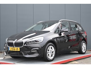 BMW 2-serie Tourer 218i High Executive camera