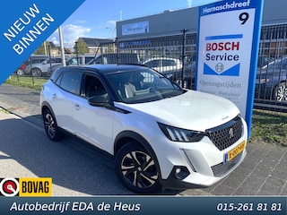 Peugeot 2008 1.2 PureTech EAT8-automaat GT-Line met o.a. navigatie, CarPlay, cruise, trekhaak, LED, etc.